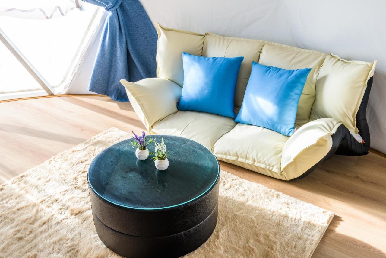 הוילה Jeju Starlight Glamping מראה חיצוני תמונה